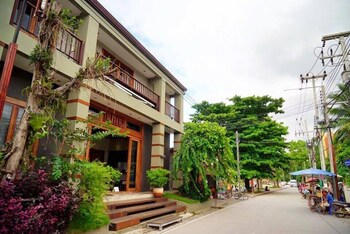 chic chiangkhan hotel