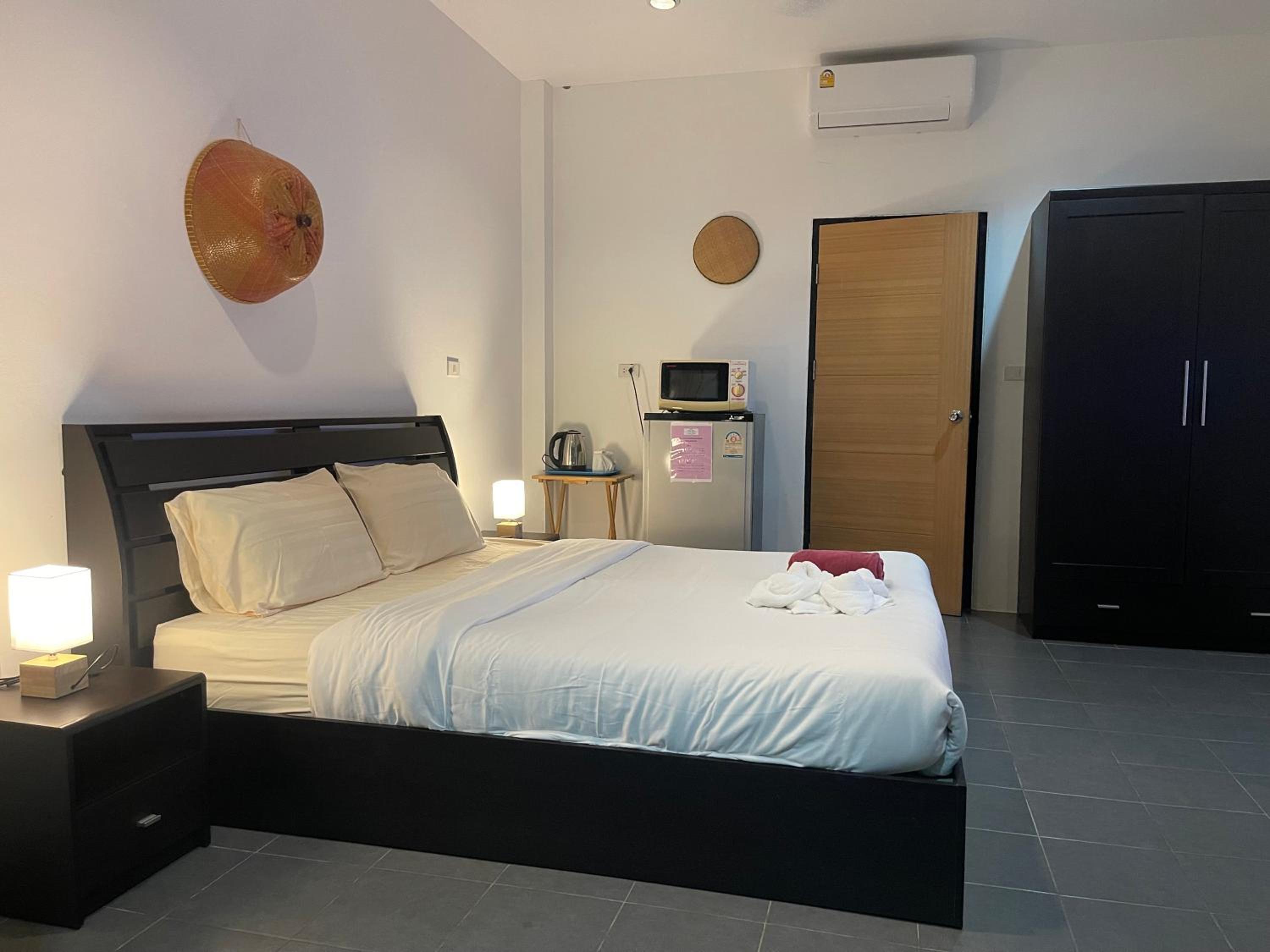 hotel lotus bleu