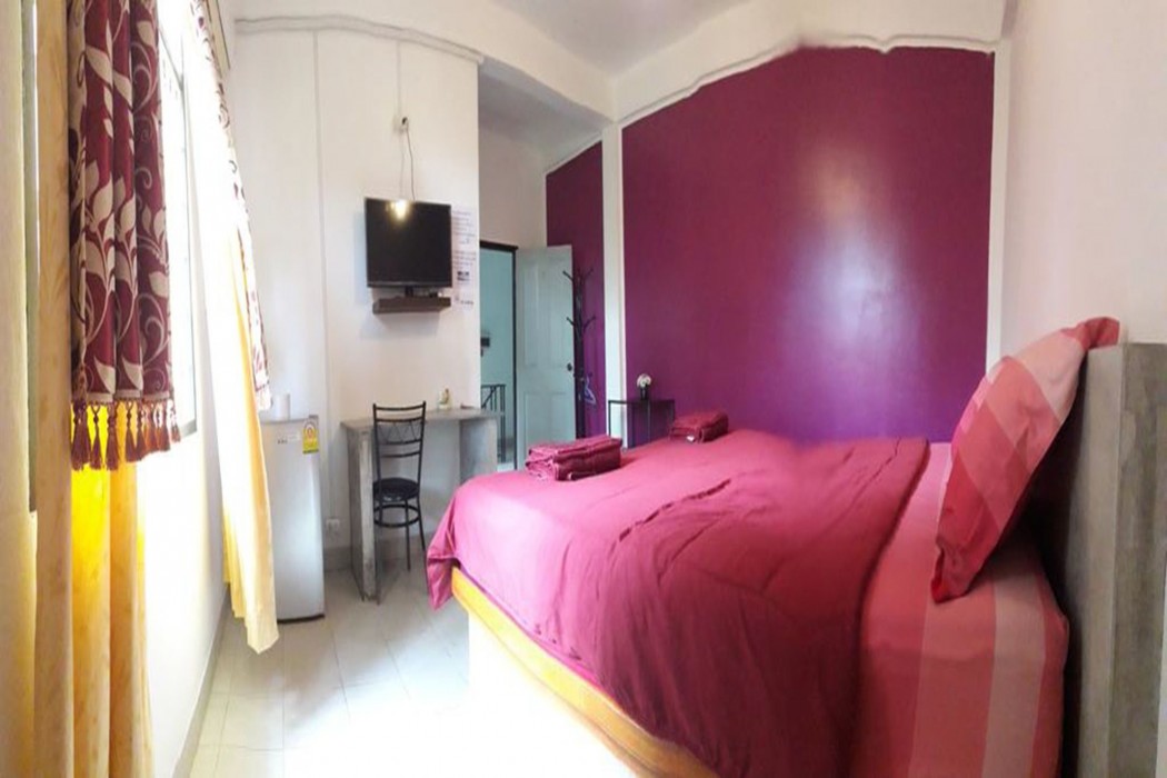 sea and sand guesthouse and restaurant