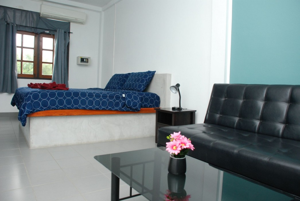 sea and sand guesthouse and restaurant