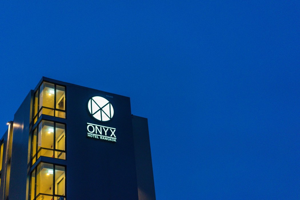 onix hotel bangkok