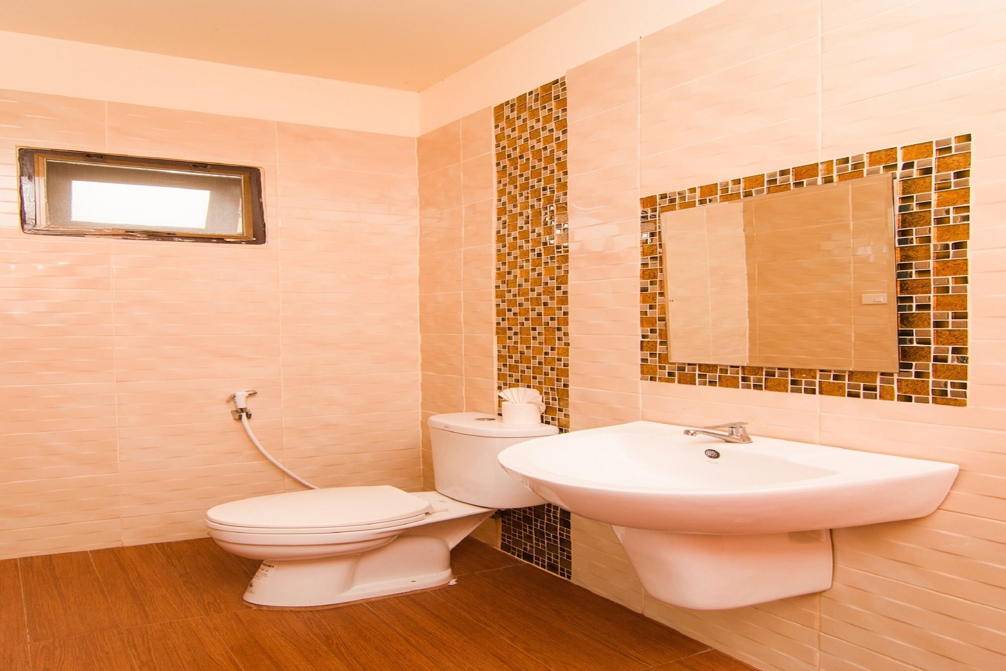 nawang maruekkhathaiyawan resort