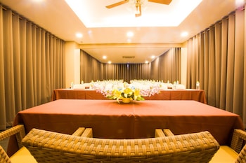 romantic hotel khonkaen