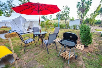 bluemoon riverside resort