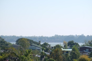 thatphanom view hotel