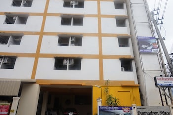 duangdren place