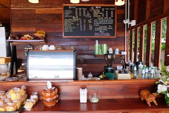 Baan Kun Tuad Ko Si Chang,Chonburi>>Chon Buri,3 star