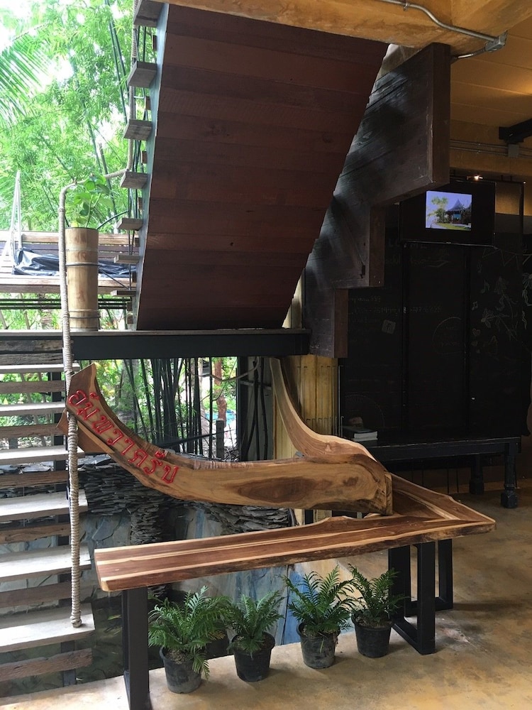 amphawa club