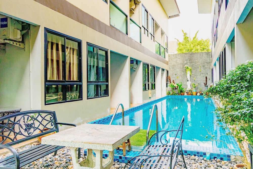 the pool resort