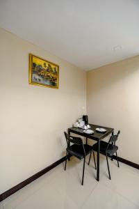 gold airport suites