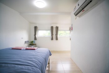 d hub hostel