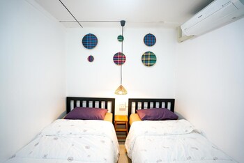 d hub hostel