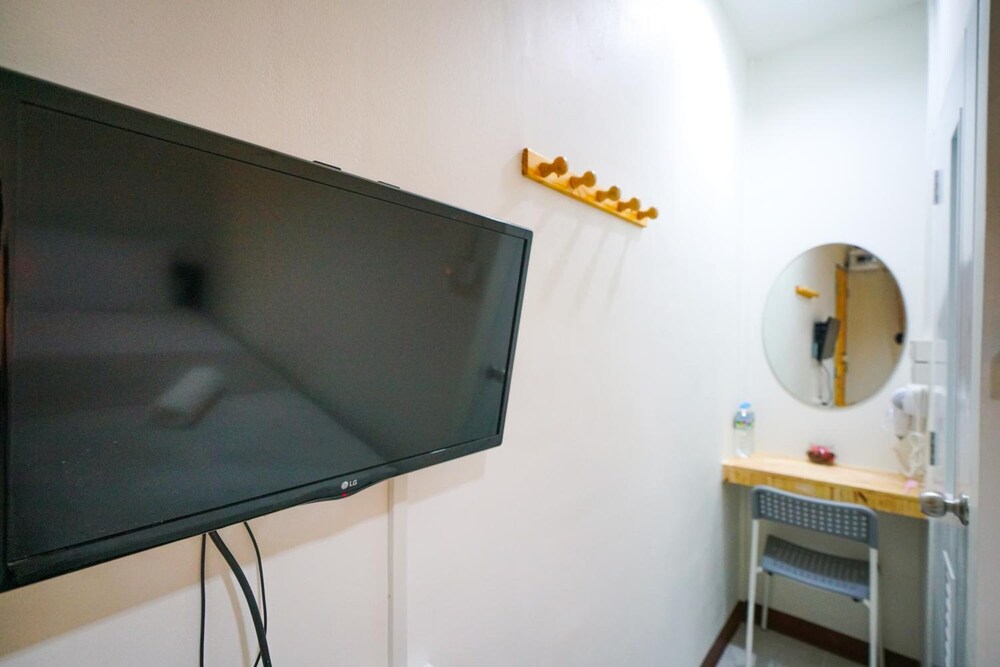 d hub hostel