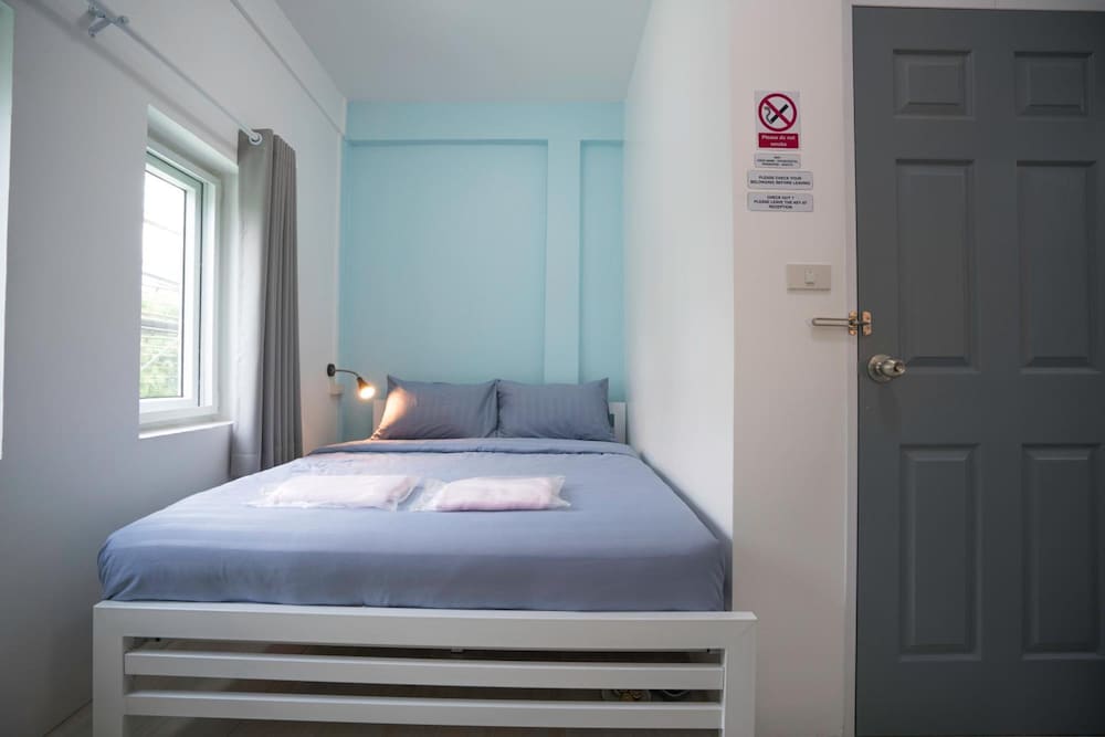 d hub hostel