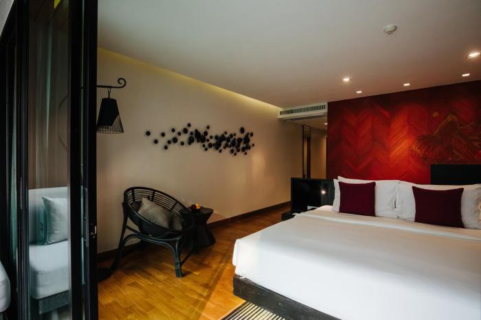 cross chiang mai riverside