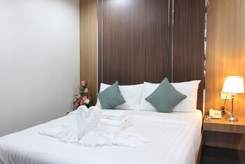 thanburi hotel
