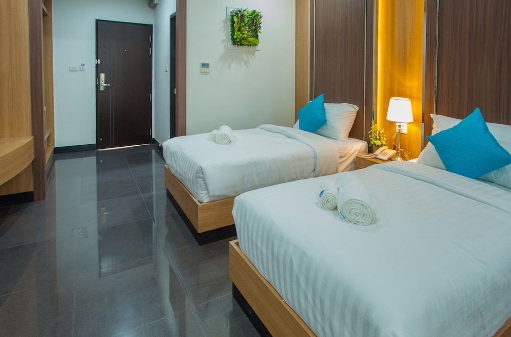 thanburi hotel