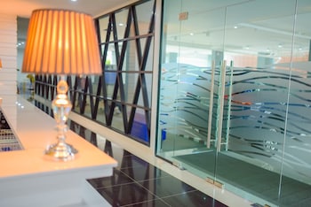 Thanburi Hotel,Udon Thani>>Mak Khaeng,3 star