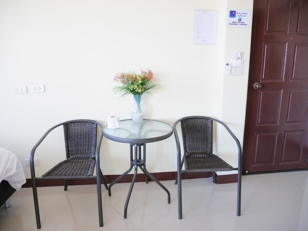 baan yooyen hua hin 57