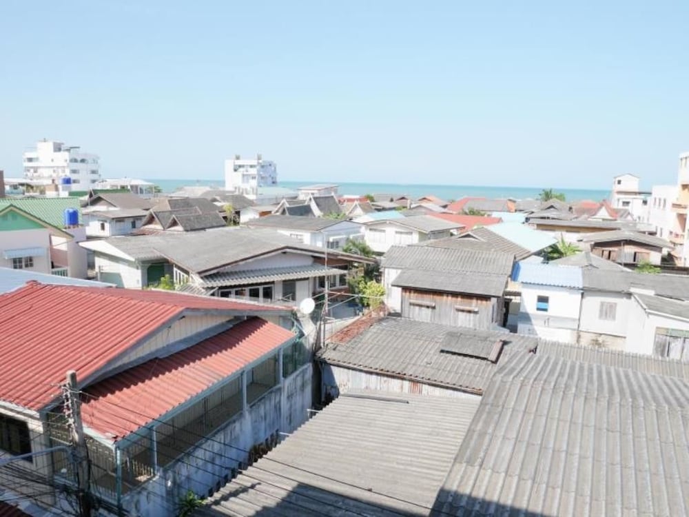 baan yooyen hua hin 57