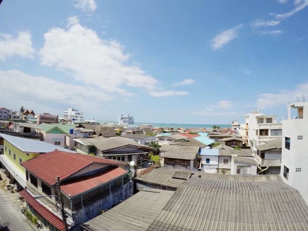 baan yooyen hua hin 57