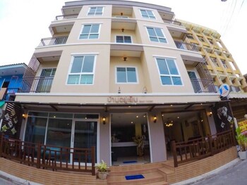 baan yooyen hua hin 57