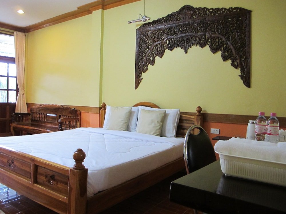 Phuendernthang Resort,Surat Thani>>Chaiya,3 star