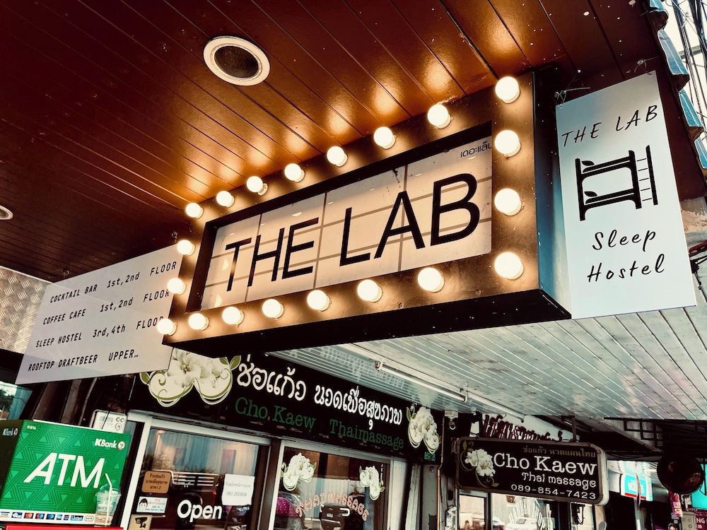 the lab sleep hostel