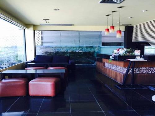 prachuap beach hotel