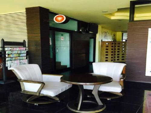 prachuap beach hotel