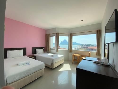 prachuap beach hotel