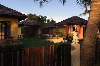 Bayview Resort Rayong,Rayong>>Ban Phe,3 star