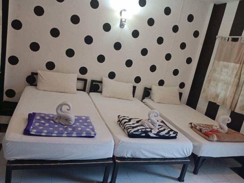 Khrue Wan Resort,Phaya Yen>>Muak Lek,2 star