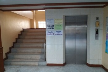 chaiyaphruk grand hotel