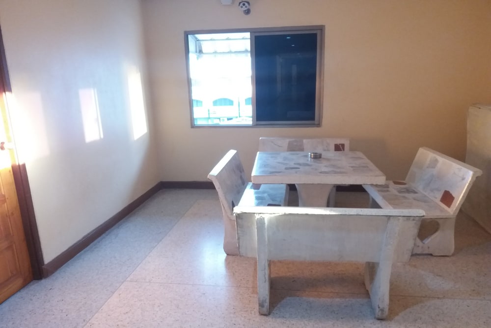 chaiyaphruk grand hotel