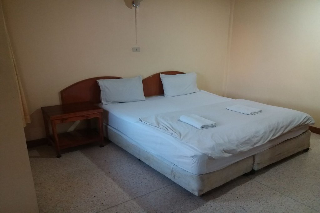 chaiyaphruk grand hotel