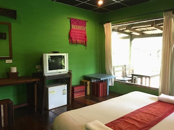 pang mai resort