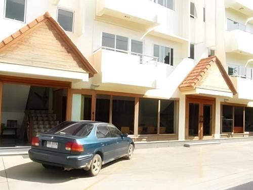 fah place hotel