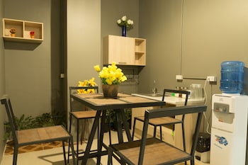 iris hostel