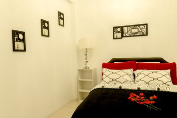 iris hostel