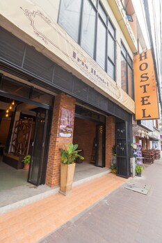 Iris Hostel,Chiang Mai Province>>Chiang Mai,2 star