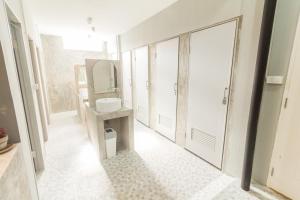 iris hostel