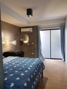 iris hostel