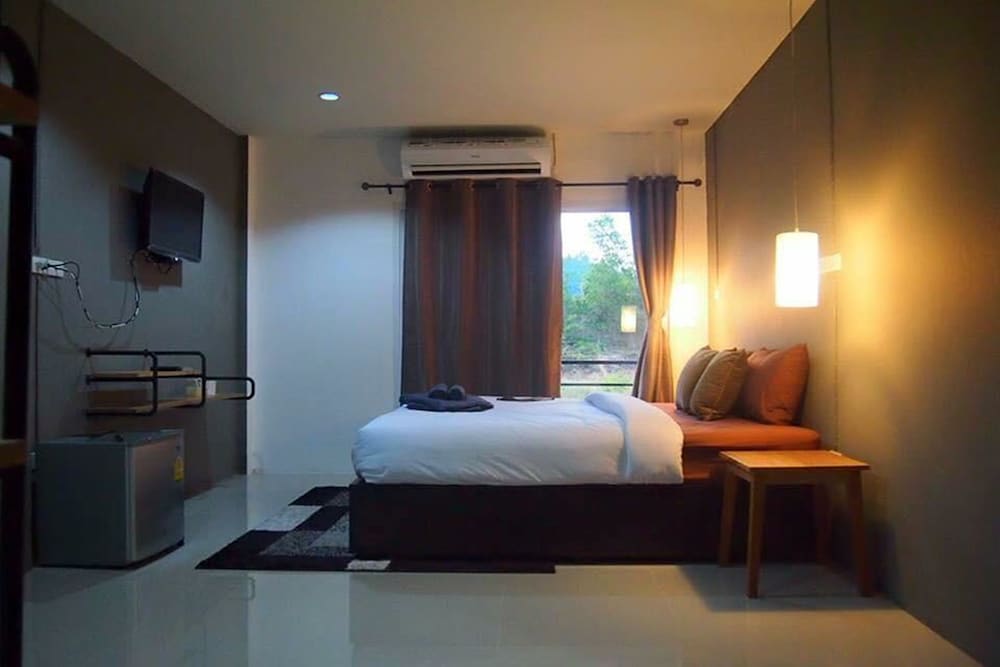 fondness hotel