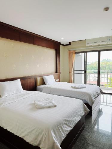 green hill hotel phayao