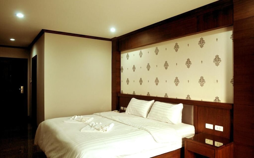 green hill hotel phayao