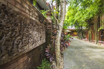 irawadee resort