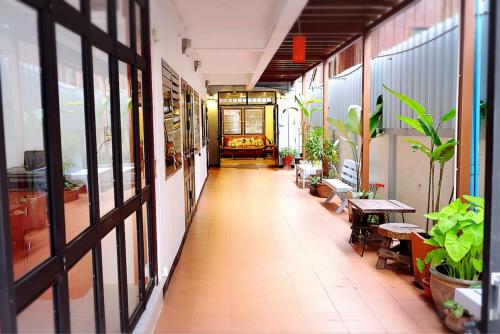 yen aura boutique hotel