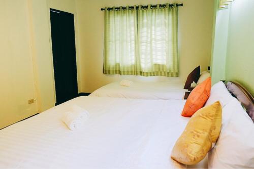 yen aura boutique hotel