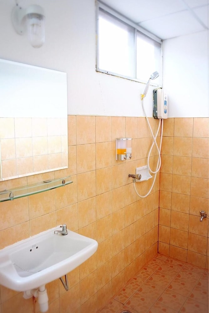 yen aura boutique hotel